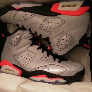 Air Jordan Retro 6 Reflective